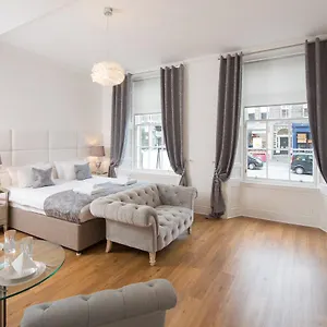 Aparthotel Castle, Edinburgh